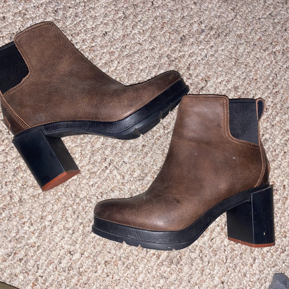 Sorel Platform Heeled Booties